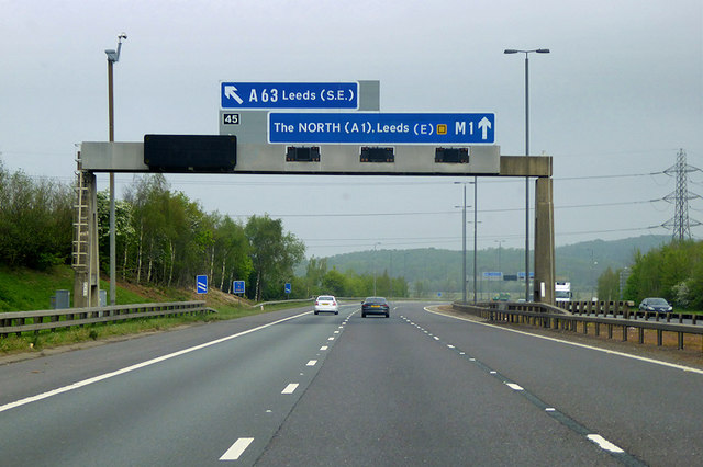 Northbound M1 approaching East Leeds... © David Dixon :: Geograph ...