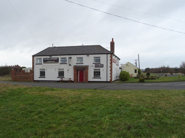 The Dotterel Inn, Reighton © JThomas cc-by-sa/2.0 :: Geograph Britain ...