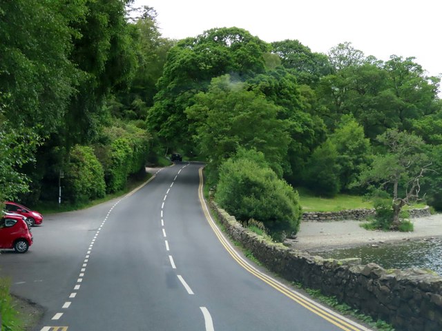 The A592 heading north near Stybarrow Oaks