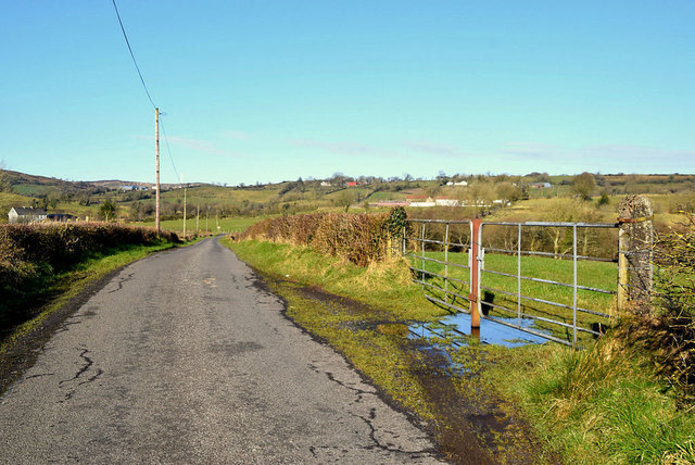 Knocknahorn Road, Knocknahorn © Kenneth Allen cc-by-sa/2.0 :: Geograph ...