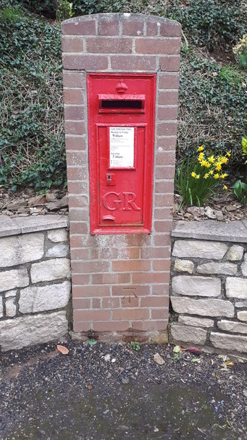 Letterbox, Ilsham Marine Drive, Torquay