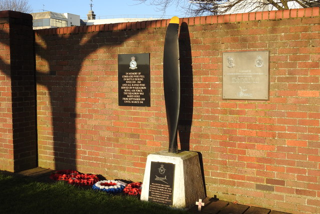 99 Squadron, RAF Newmarket memorial
