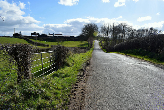 Killadroy Road, Roscavey © Kenneth Allen cc-by-sa/2.0 :: Geograph Ireland