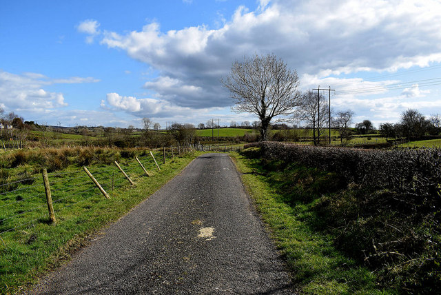 Rock Road, Curr © Kenneth Allen cc-by-sa/2.0 :: Geograph Ireland