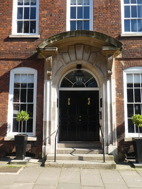 The front door and portico, Dean Clarke House, Southernhay, Exeter