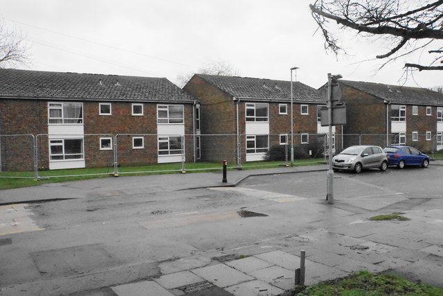 Flats on Watling View