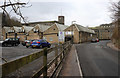 Vale Mills, Oakworth