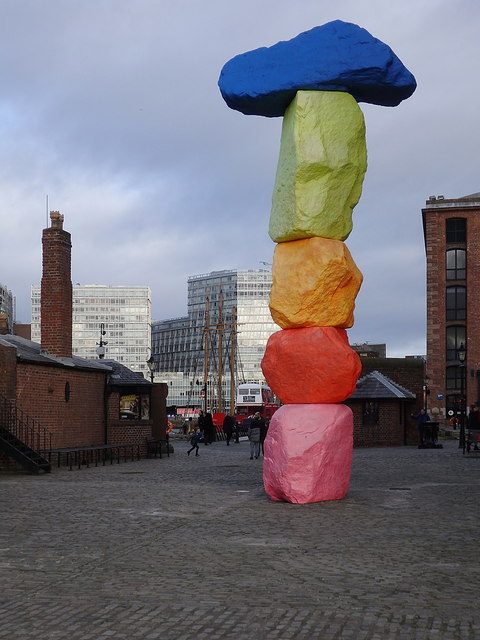 Sculpture "Liverpool Mountain", Albert Dock, Liverpool
