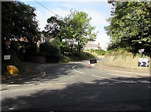 SU1659 : Junction of the A345 and The Crescent, Pewsey by Jaggery