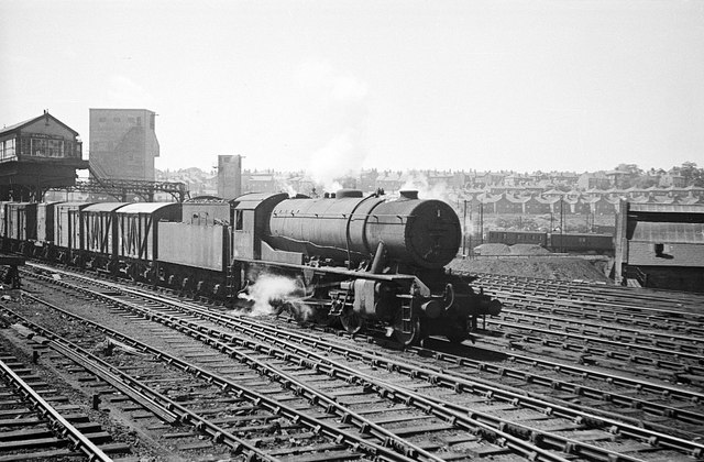 Austerity 2-8-0 At Birkenhead, 1960 © Alan Murray-Rust Cc-by-sa/2.0 ...