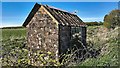 Stone hut to the south of Huddlestone Farm