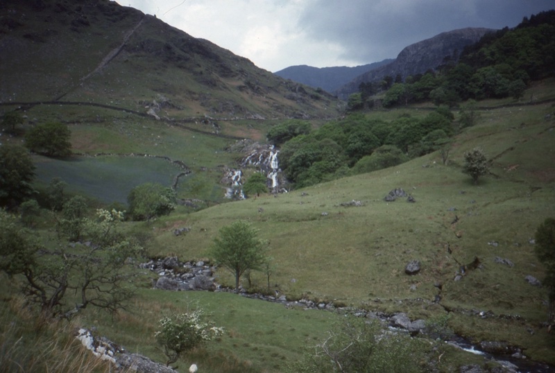 Cwm Llan © Richard Webb :: Geograph Britain and Ireland