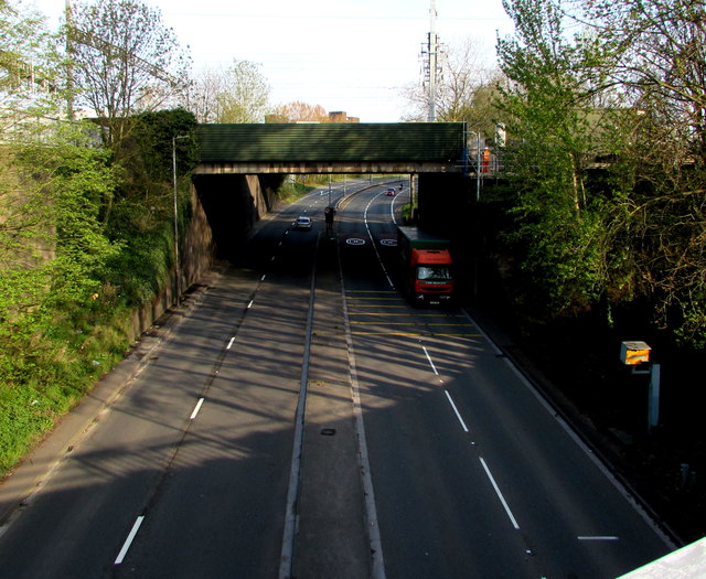 Railway bridge over the A4042, Newport