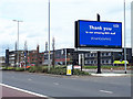SE2833 : Thank you NHS, Kirkstall Road, Leeds by Stephen Craven
