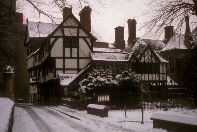 Lych Gate cottages, Priory Row, 1979