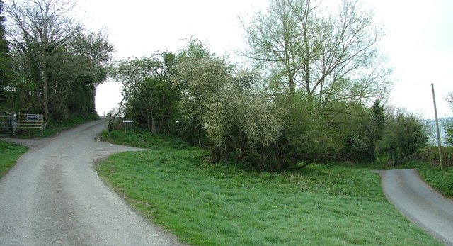 Standledean Farm entrance near Leintwardine