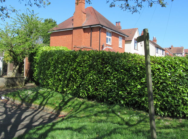 Footpath to Beaumont Lawns from Old Roy Hughes Geograph