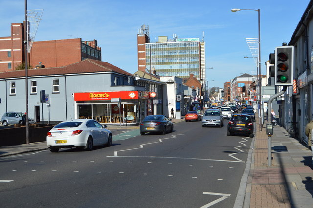 Fratton Rd © N Chadwick cc-by-sa/2.0 :: Geograph Britain and Ireland