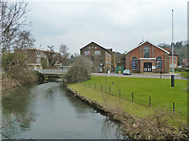 TQ0693 : Affinity Water buildings, Batchworth by Robin Webster