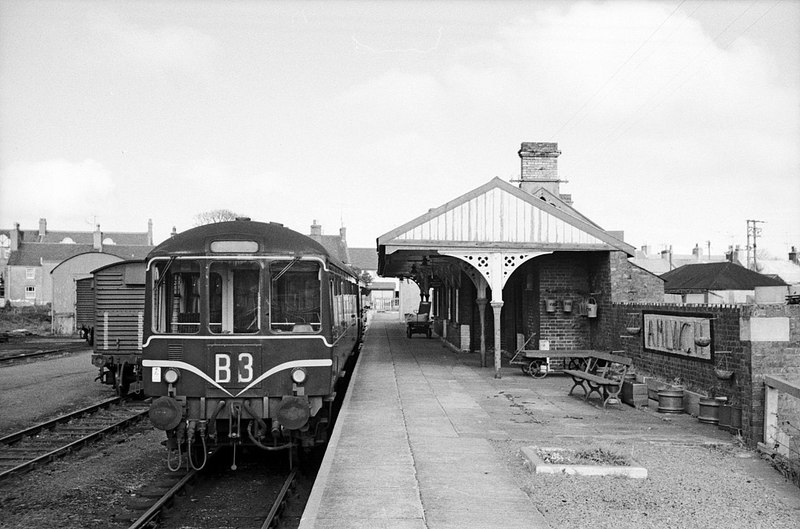 Amlwch Station, 1962 © Alan Murray-Rust cc-by-sa/2.0 :: Geograph ...