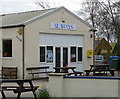 Defibrillator on the Seaways Caf?, Fridaythorpe