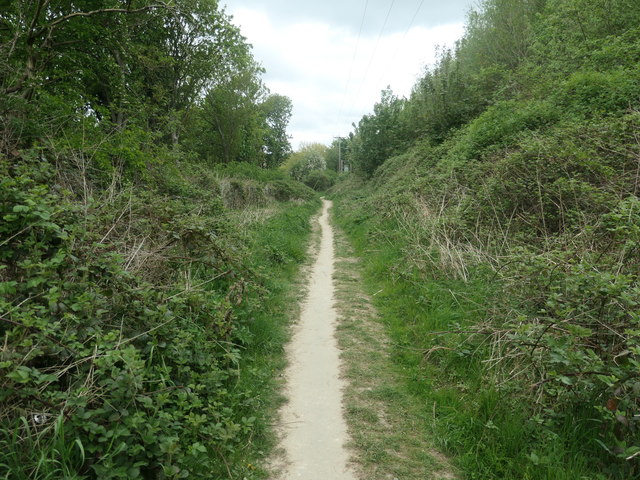 Public footpath from Kirkthorpe to... © Christine Johnstone :: Geograph ...