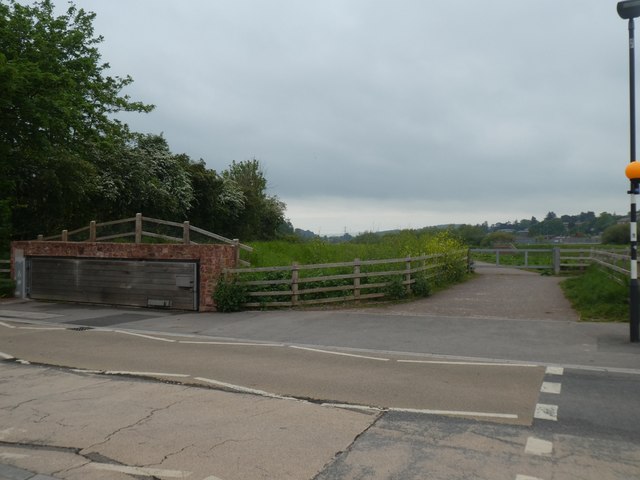 Flood gate, Station Road, Exwick