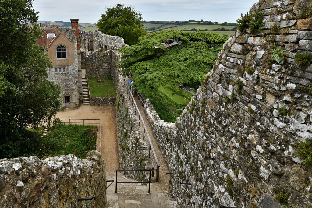 Carisbrooke Castle: Looking down from... © Michael Garlick cc-by-sa/2.0 ...