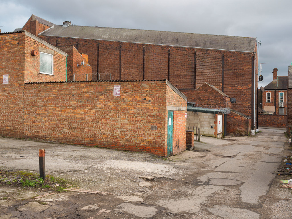 Between Godfrey St and Wilmot St, Heanor © Martin Froggatt cc-by-sa/2.0 ...