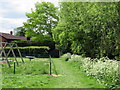 Path leaving Braces Lane Recreation Ground