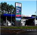 ST3486 : May 14th 2020 fuel prices at Tesco Extra filling station in Newport Retail Park by Jaggery