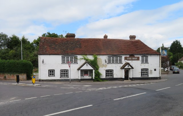 A shabby looking Ship © Mr Ignavy cc-by-sa/2.0 :: Geograph Britain and ...