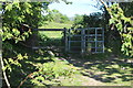 Gate on field footpath to Pennar Lane