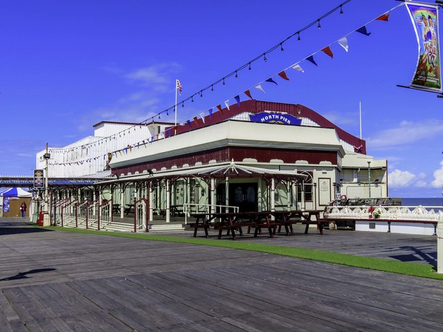 The theatre and bar on the North Pier © Steve Daniels cc-by-sa/2.0 ...