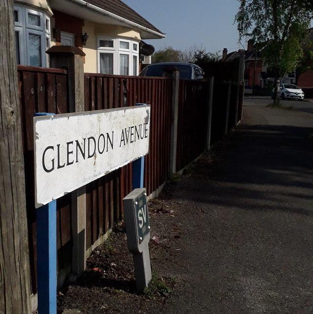 Kinson: Glendon Avenue