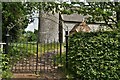 Thorpe Abbotts, All Saints Church: Entrance gate