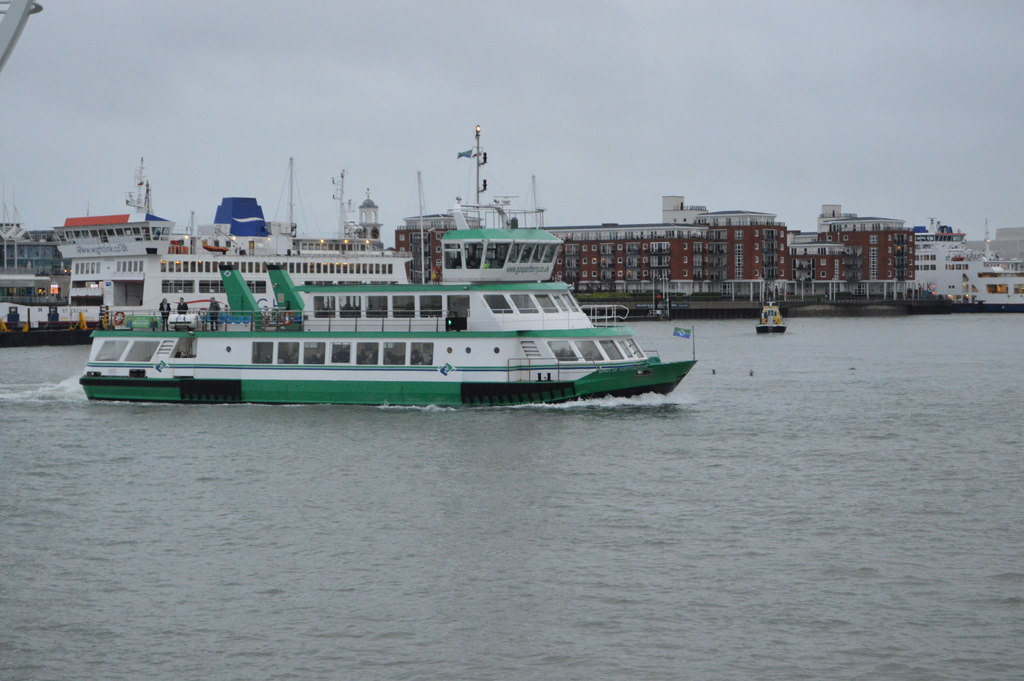 Gosport Ferry © N Chadwick Geograph Britain and Ireland