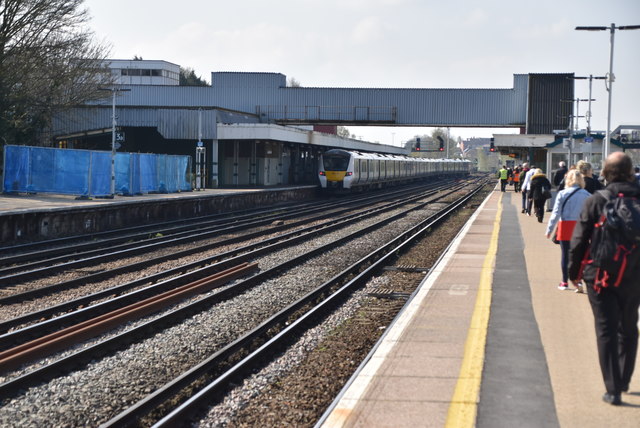 Platforms 2 & 3, Redhill Station