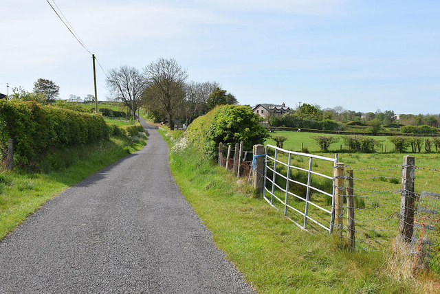 Ramackan Road © Kenneth Allen cc-by-sa/2.0 :: Geograph Ireland