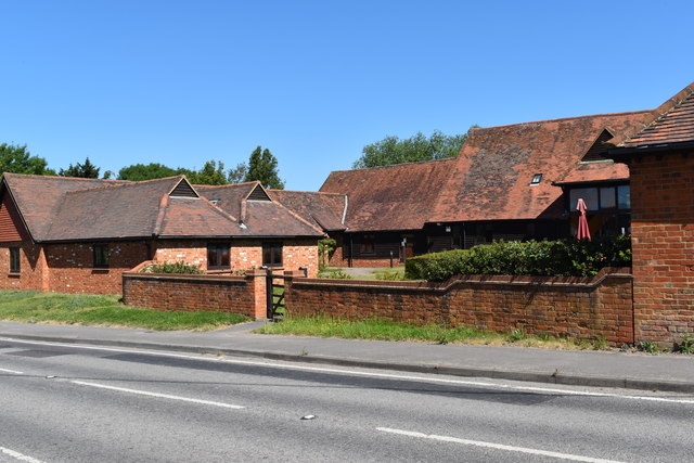 Barn conversion at Hatch Farm, Sindlesham