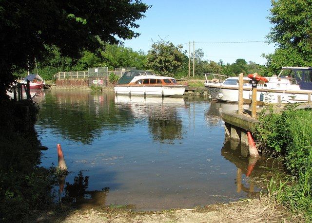 Private Slipway At Rockland St Mary © Evelyn Simak Cc-by-sa 2.0 