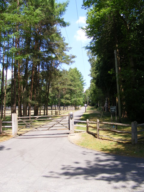 Entrance to Wiseland Stables