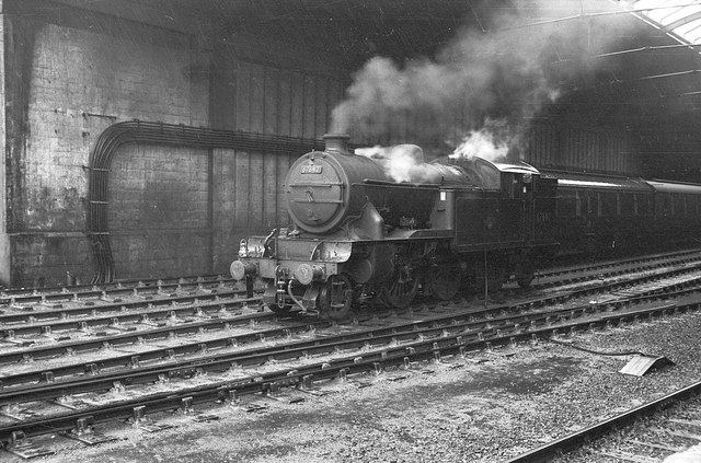 67642 at Newcastle Central Station  1964