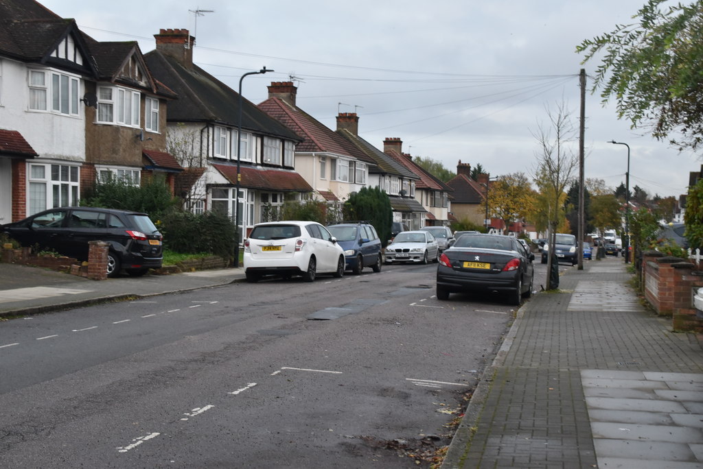 Elmstead Avenue © N Chadwick :: Geograph Britain and Ireland