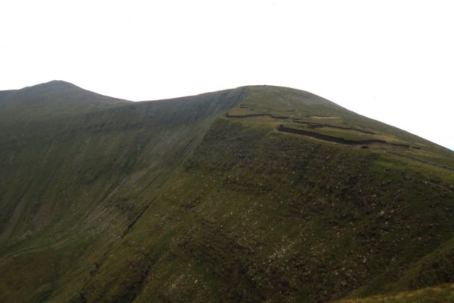 The western ridge leading up to Galtymore
