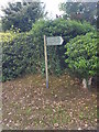 Bridleway to Cruise Hill signpost, Crosslanes