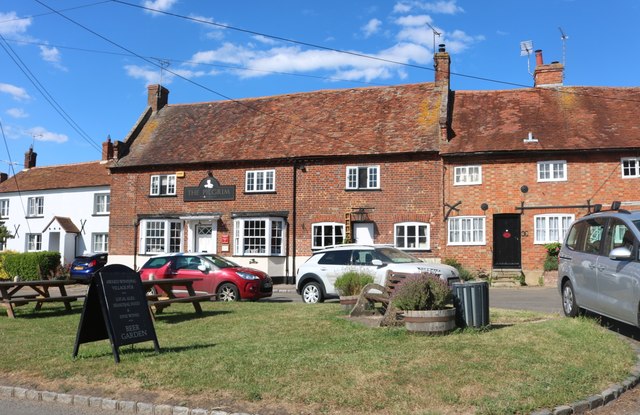 The Pilgrim, North Marston © David Howard cc-by-sa/2.0 :: Geograph ...