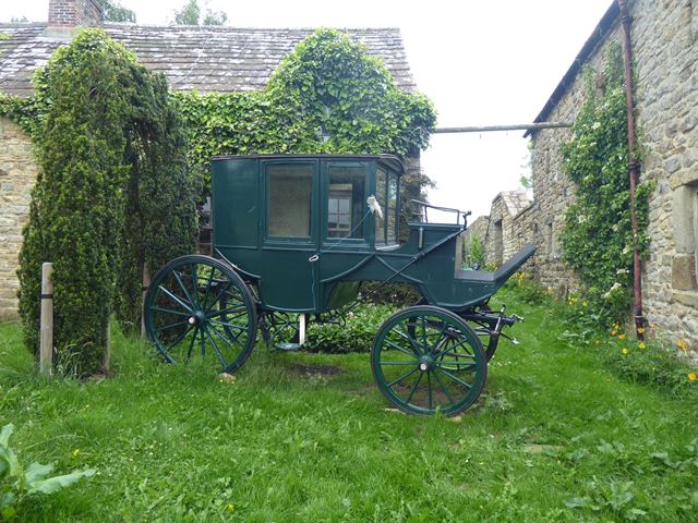 Old carriage at Low Dalton