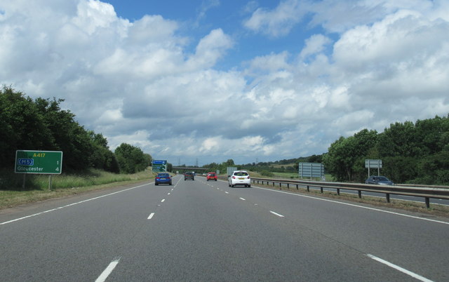 A417 Brockworth, one mile to M5 Motorway