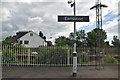 Station sign, Earlswood